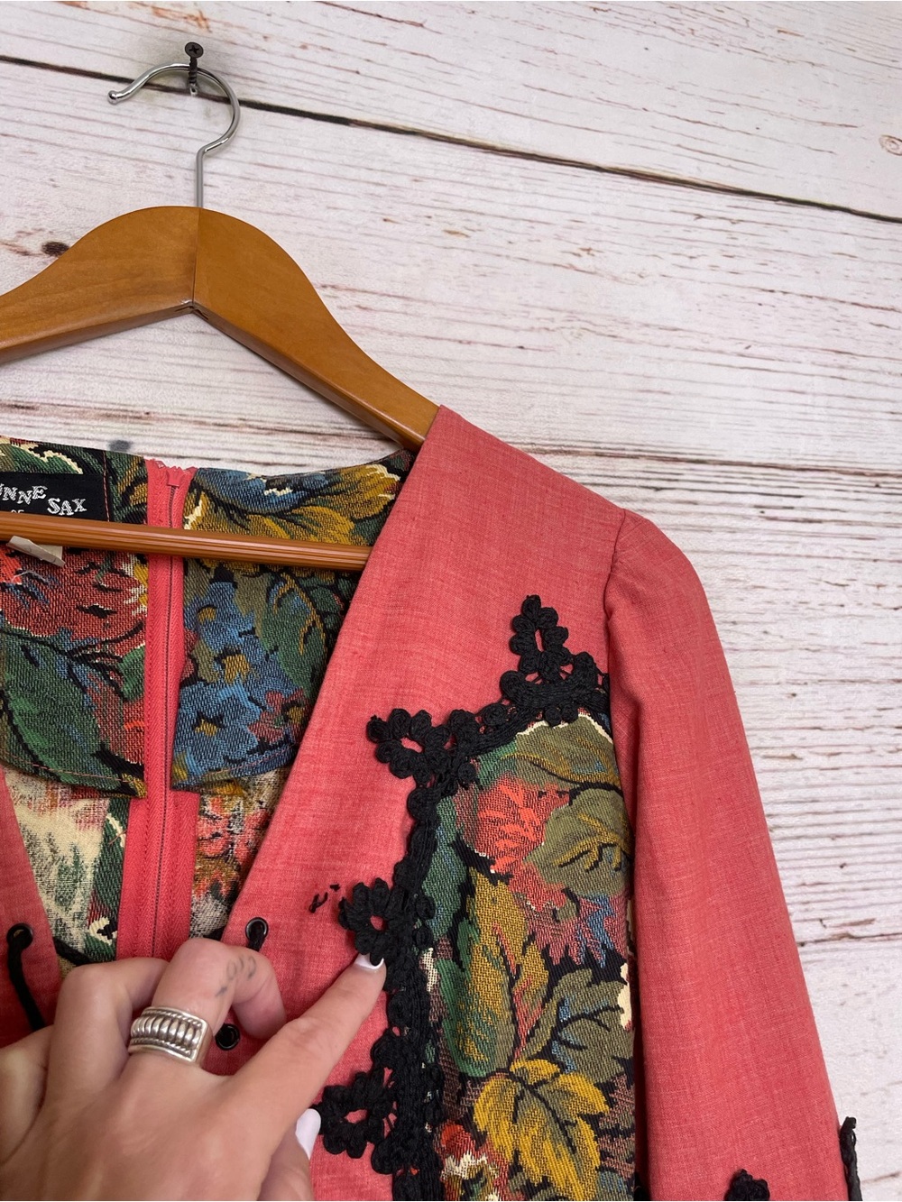 Gunne Sax vintage 1969 black label renaissance revival tapestry dress - Picture 5 of 15